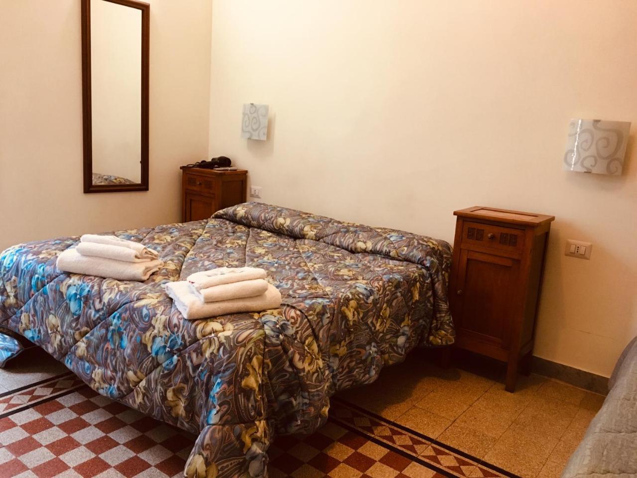 Casa Rosy Otel Roma Dış mekan fotoğraf
